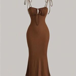 Elegant Brown Sleeveless Dress